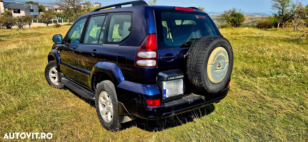 Toyota Land Cruiser 3.0 TD-4D Aut VX - 3