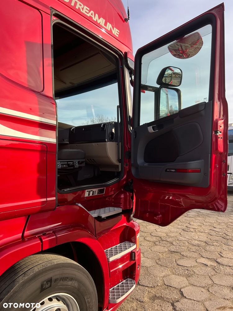 Scania R450 RETARDER / SKÓRY / NAVI / AUTOMAT / POLSKI SALON / ZBIORNIKI PALIWA 1500 L / LAMPY LED / FULL SPOJLERY / TYŁ 4 PODUSZKI / BARDZO ŁADNA SCANIA 2015 ROK !! - 35
