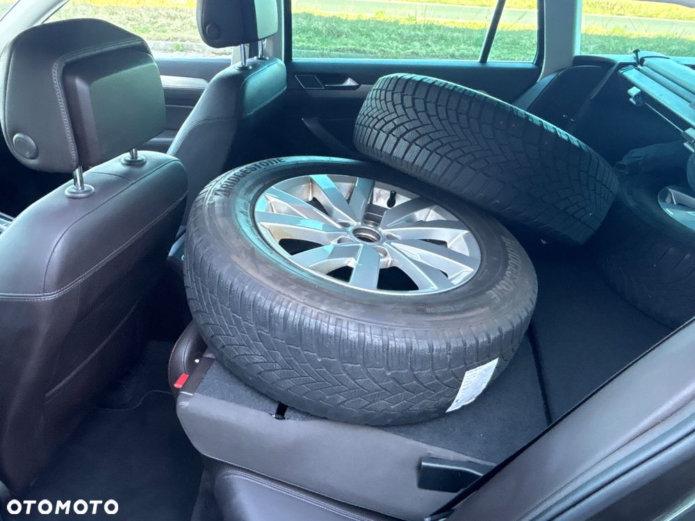 Volkswagen Passat 2.0 TDI BMT Highline - 30