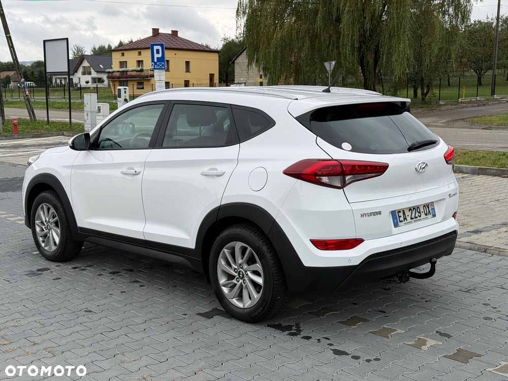 Hyundai Tucson 1.7 CRDI BlueDrive Comfort 2WD - 9