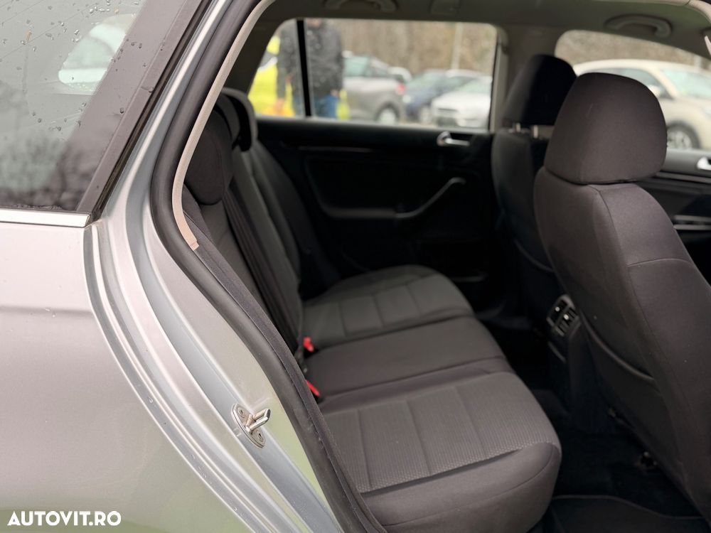 Volkswagen Golf 1.4 FSI Comfortline - 7