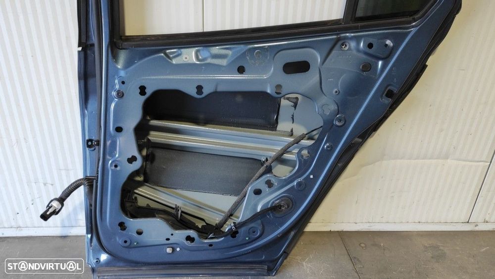 PORTA TRASEIRA DIREITA FORD FOCUS TURNIER ACTIVE - 6