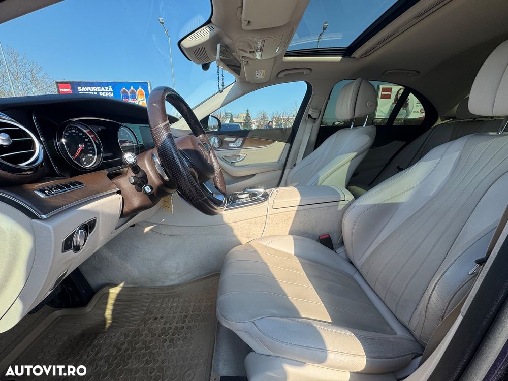 Mercedes-Benz E 220 d 4MATIC Aut. - 28