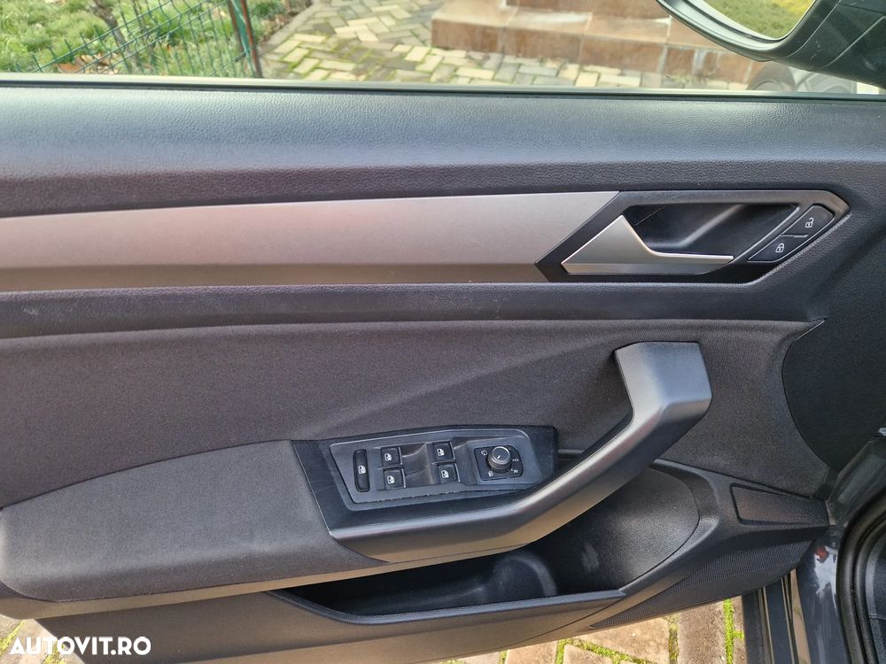 Volkswagen T-Roc 2.0 TDI DSG Design - 21
