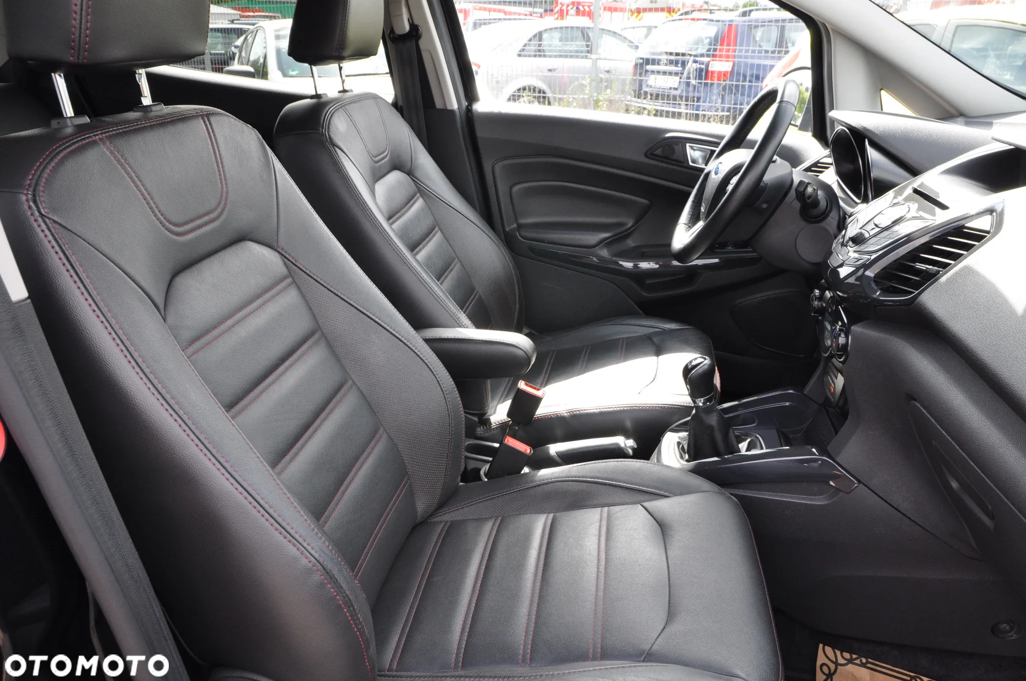 Ford EcoSport 1.0 EcoBoost TITANIUM X - 9