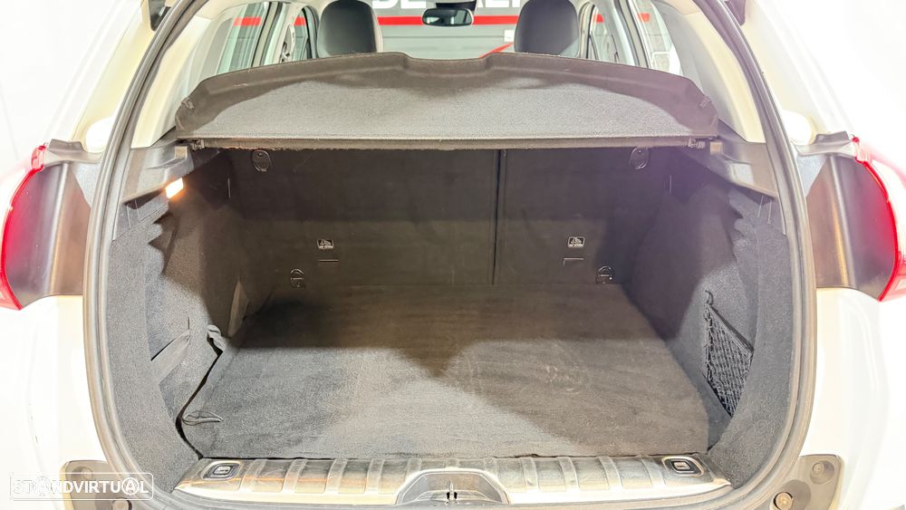 Peugeot 2008 1.2 PureTech Allure - 30