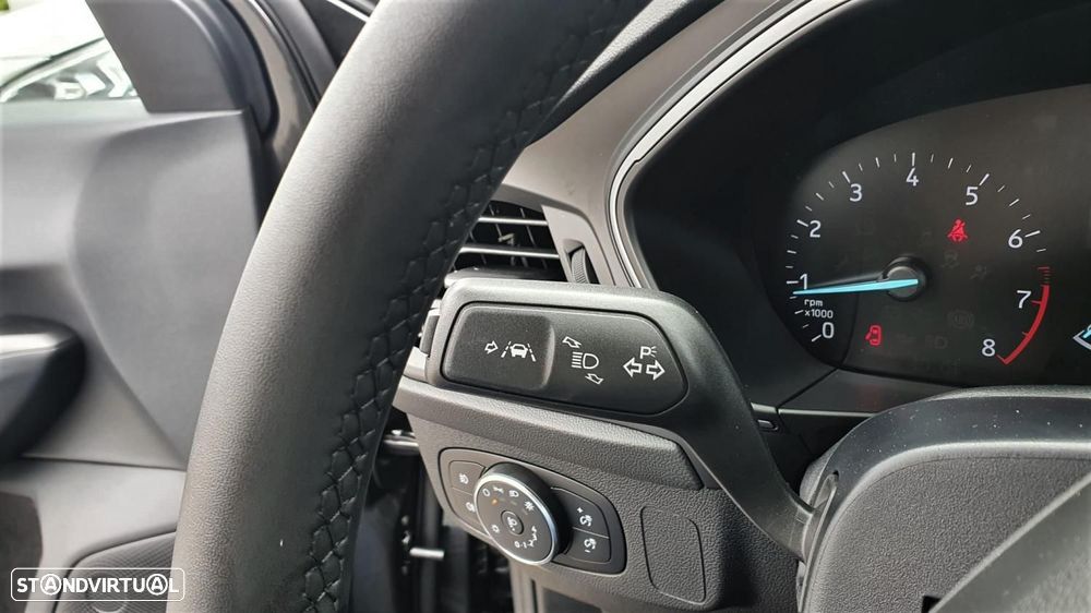 Ford Focus 1.0 EcoBoost MHEV Connected - 13