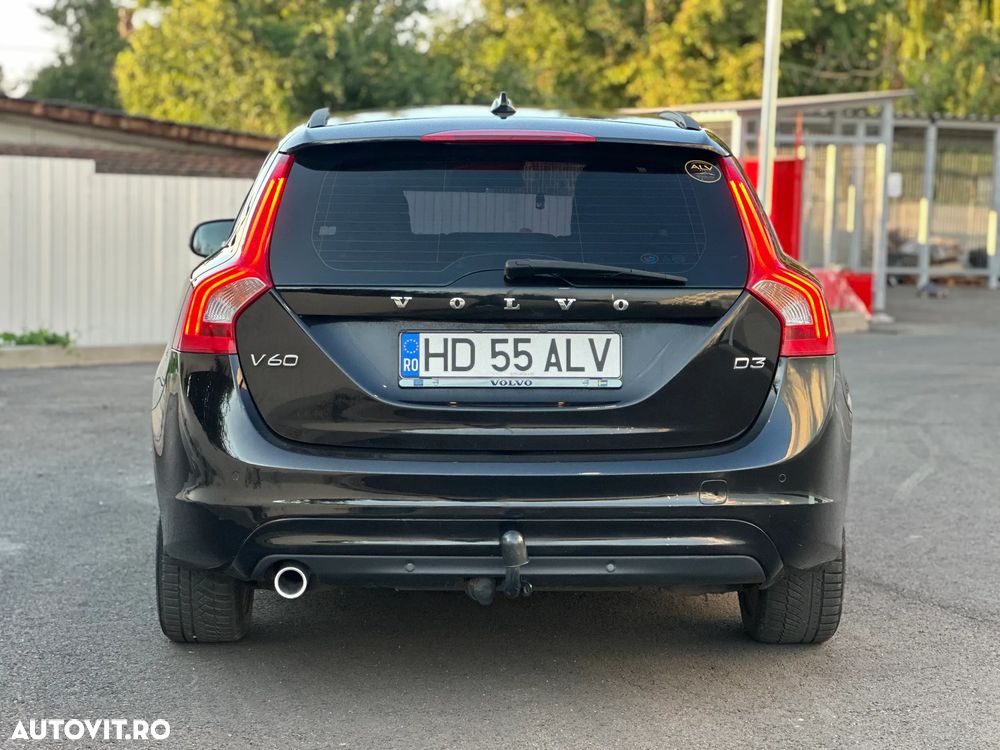 Volvo V60 D3 Geartronic Momentum - 3
