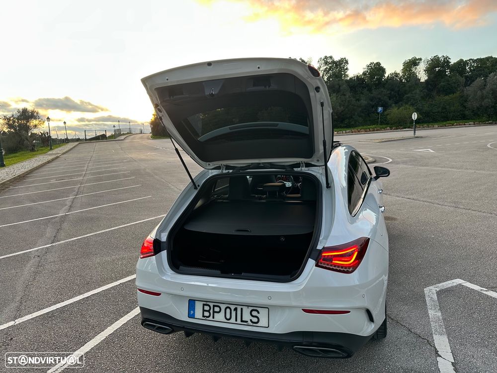 Mercedes-Benz CLA 250 e Shooting Brake AMG Line - 16