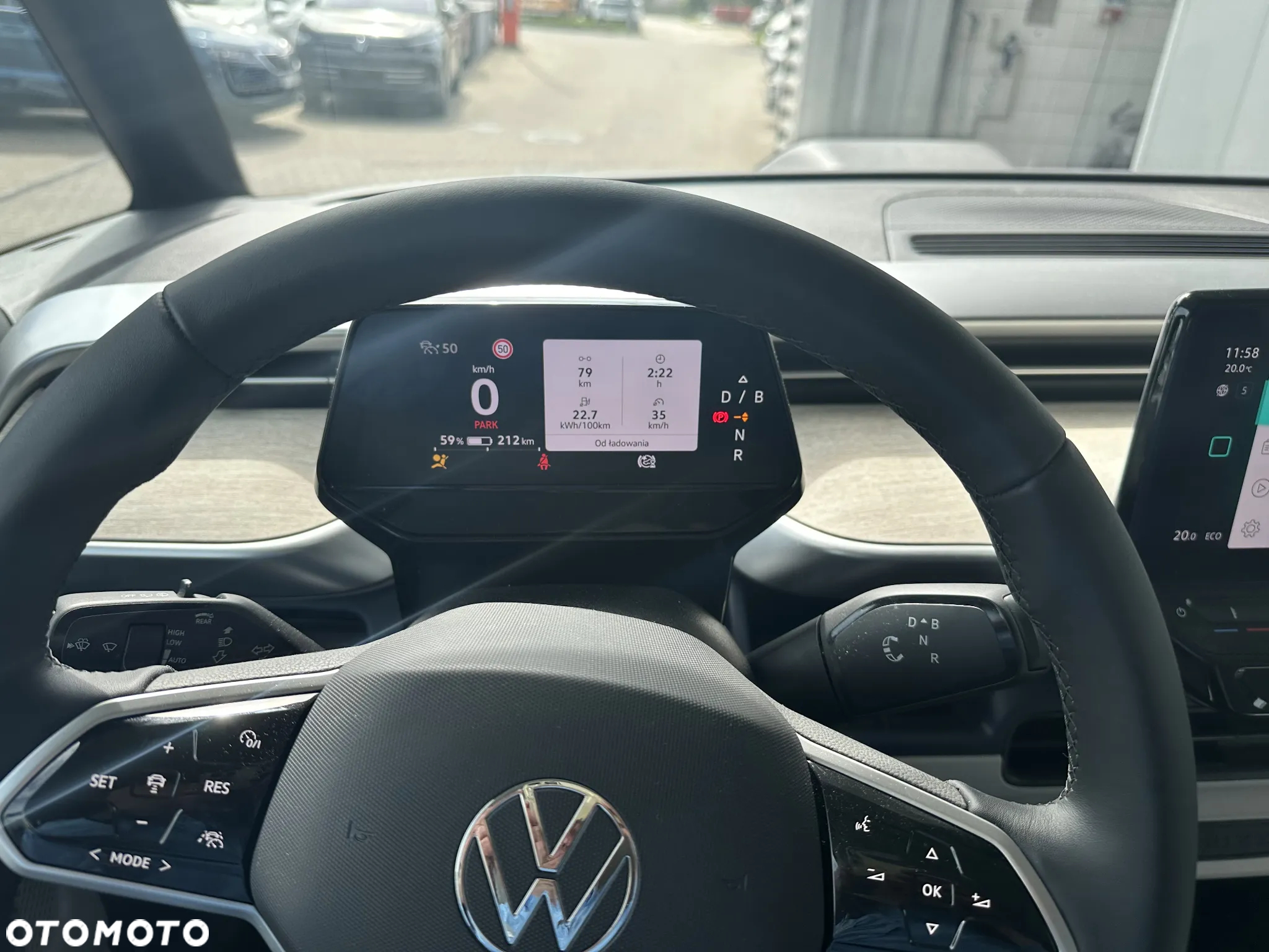 Volkswagen ID. Buzz 82kWh Pro - 11