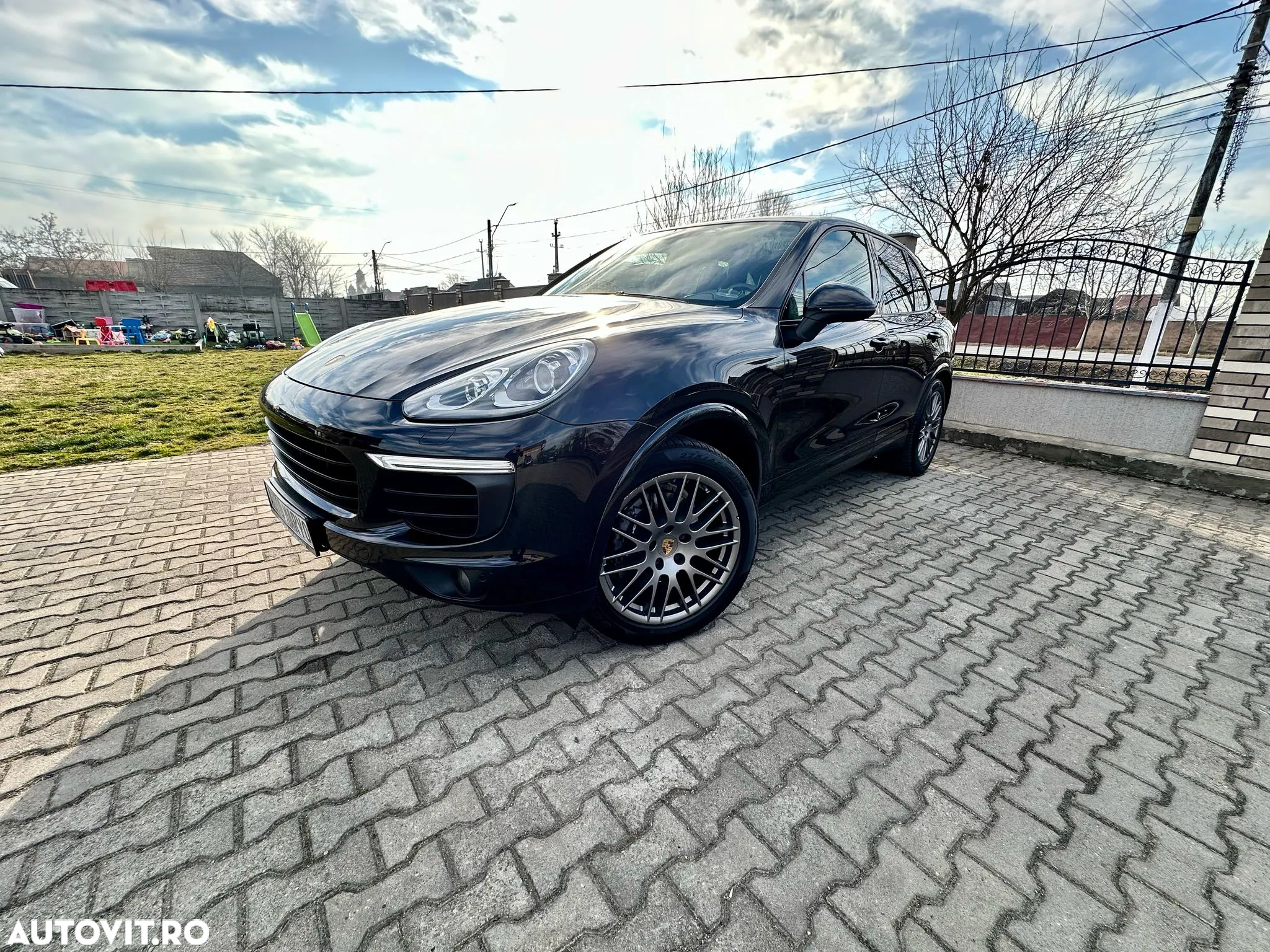 Porsche Cayenne Diesel Platinum Edition - 5