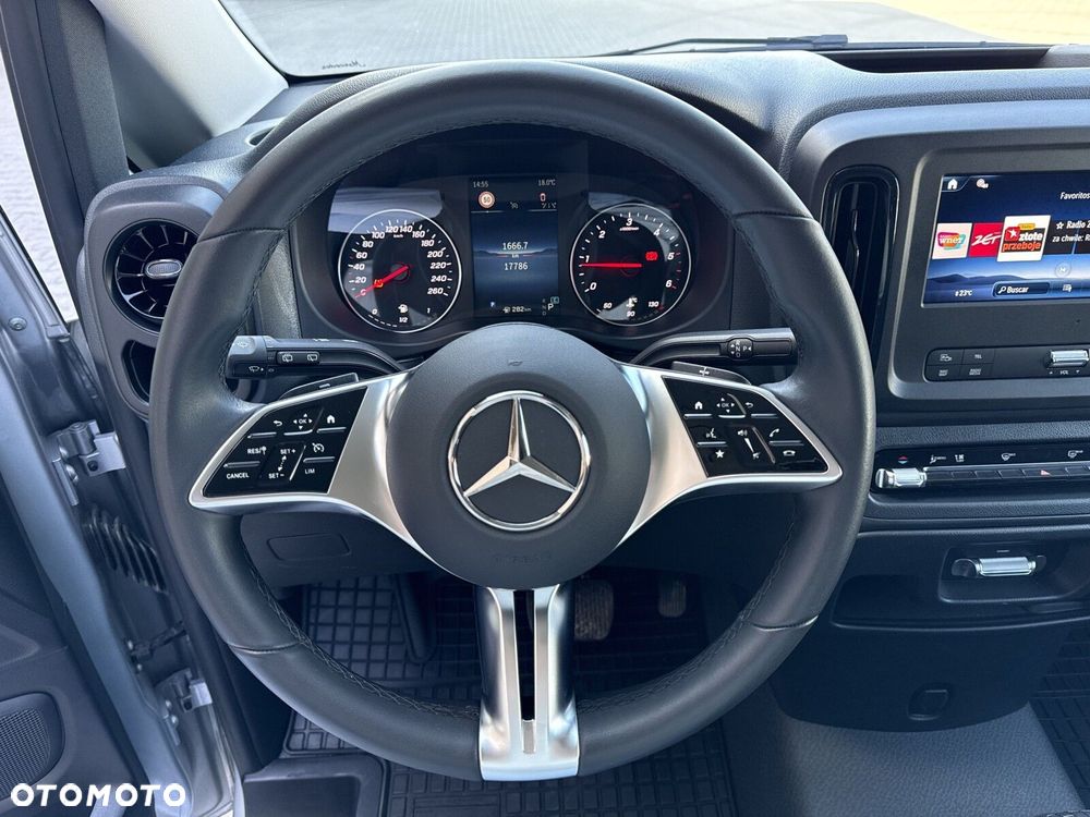 Mercedes-Benz Vito - 12