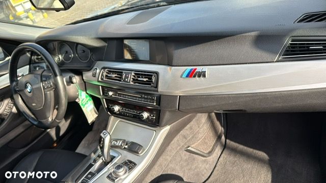 BMW Seria 5 520d Luxury Line - 32