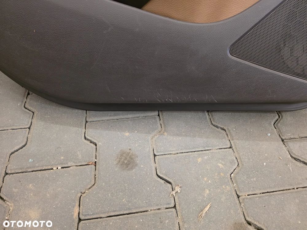 OPEL ASTRA J IV KOMBI TAPICERKA DRZWI BOCZKI PRZÓD TYŁ KOMPLET BRĄZOWE - 2
