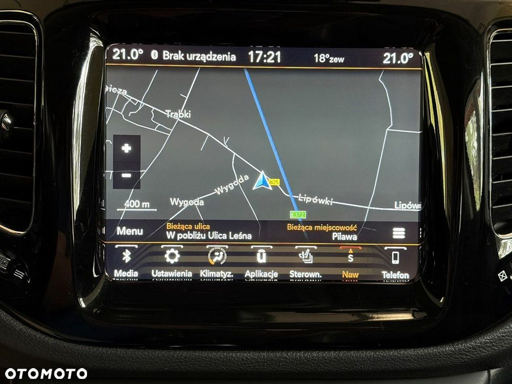 Jeep Compass - 25