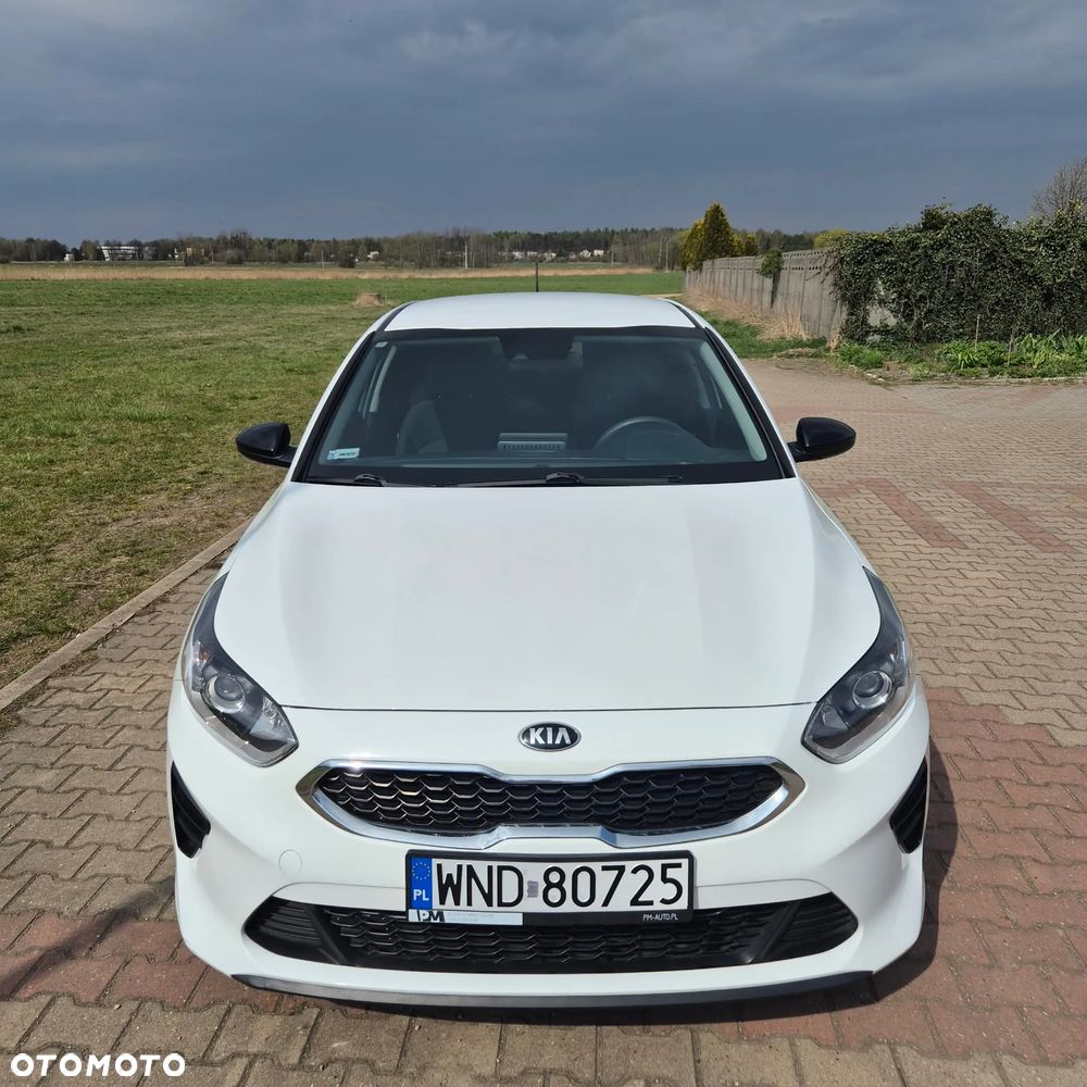 Kia Ceed 1.4 L Business Line - 14