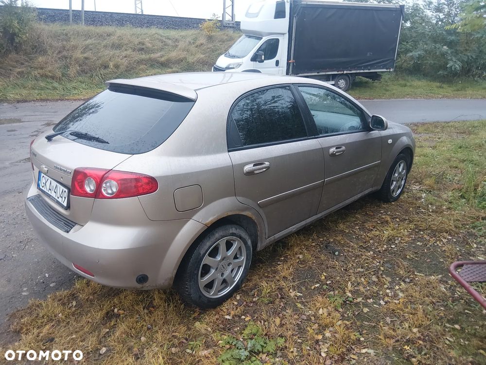 Chevrolet Lacetti 2008 photo 3