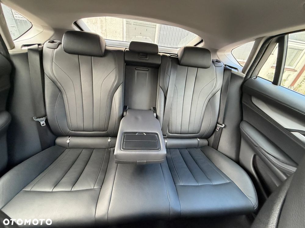 BMW X6 xDrive30d - 34