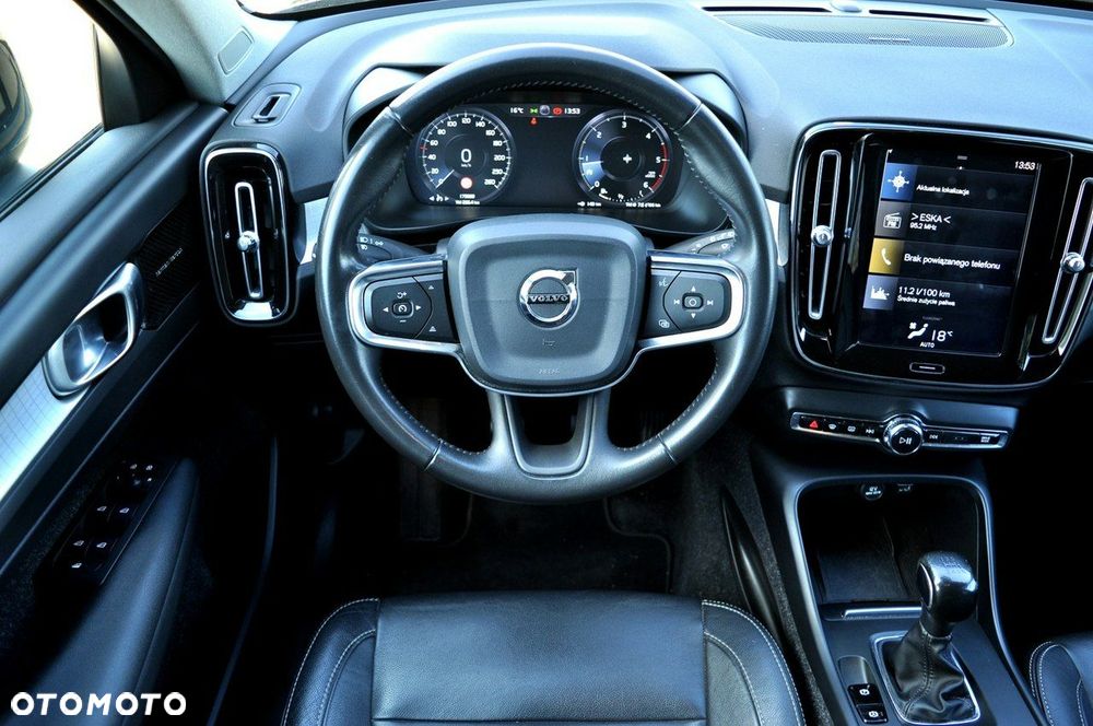 Volvo XC 40 D3 Momentum Pro - 7