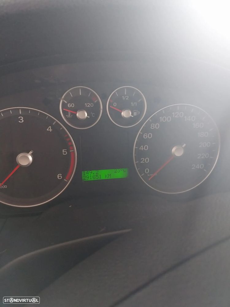 Ford Focus SW 1.6 TDCi Connec. - 6