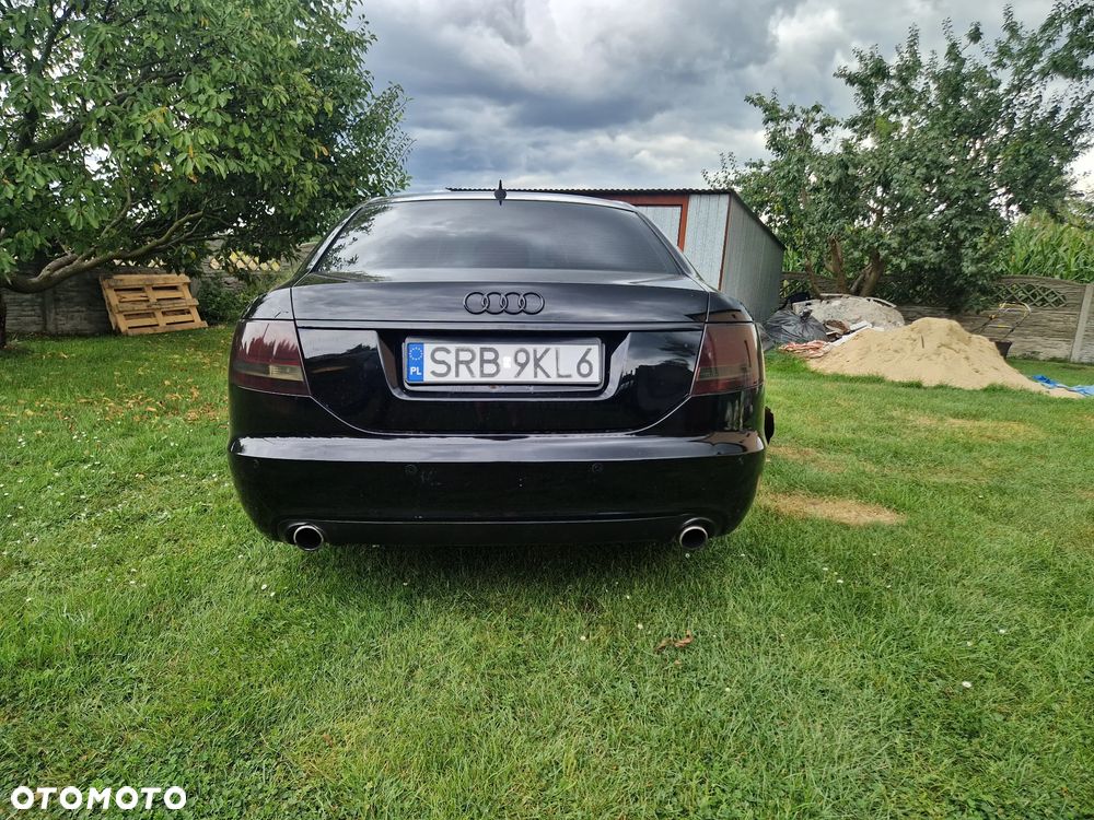 Audi A6 Limousine 2.4 - 2