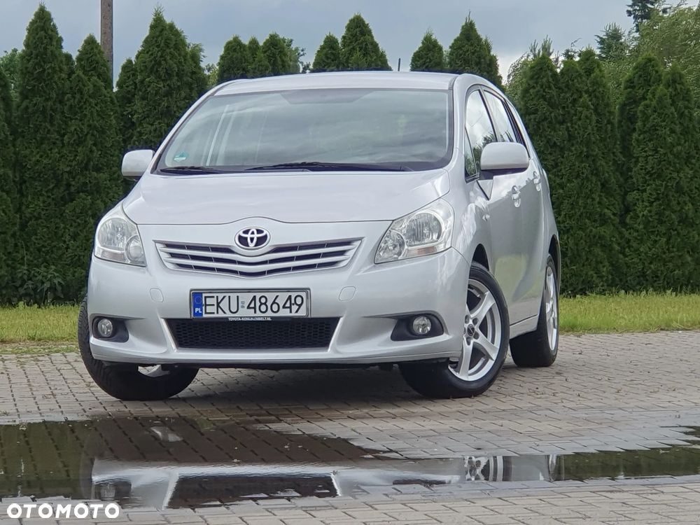 Toyota Verso - 21