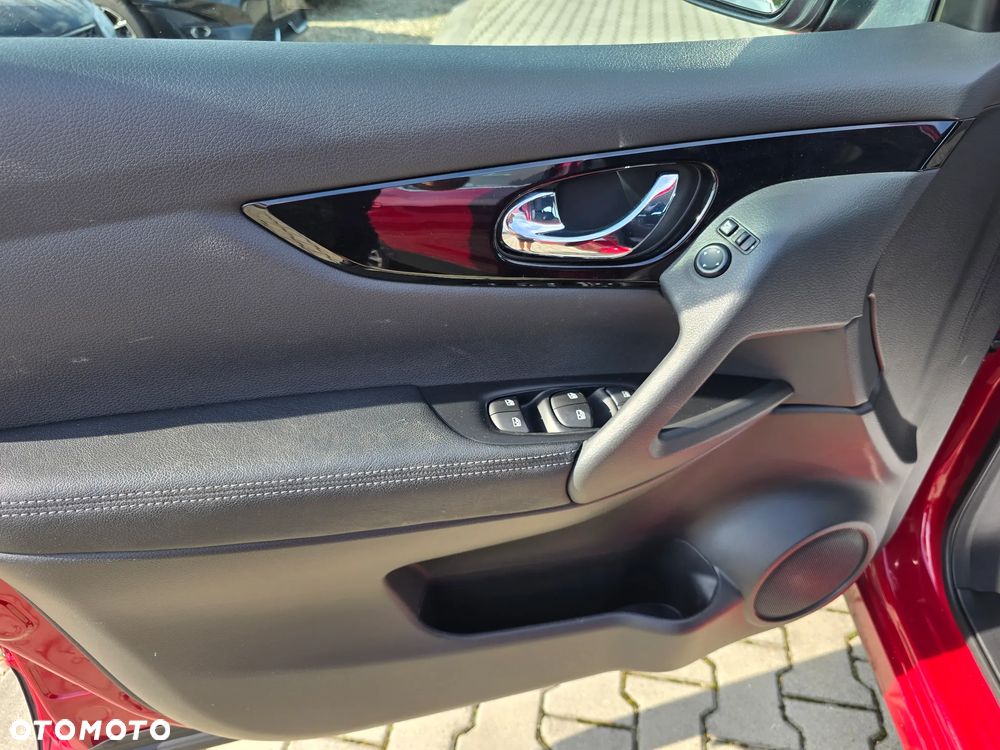 Nissan Qashqai 1.3 DIG-T Acenta EU6d - 21