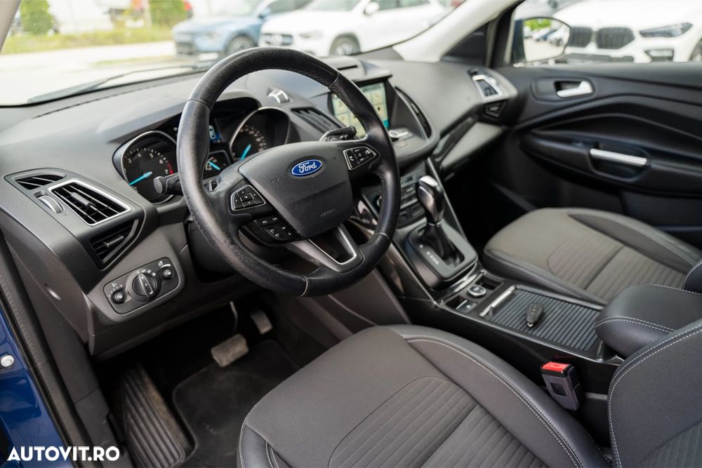 FORD Kuga 2018 — imagine 44