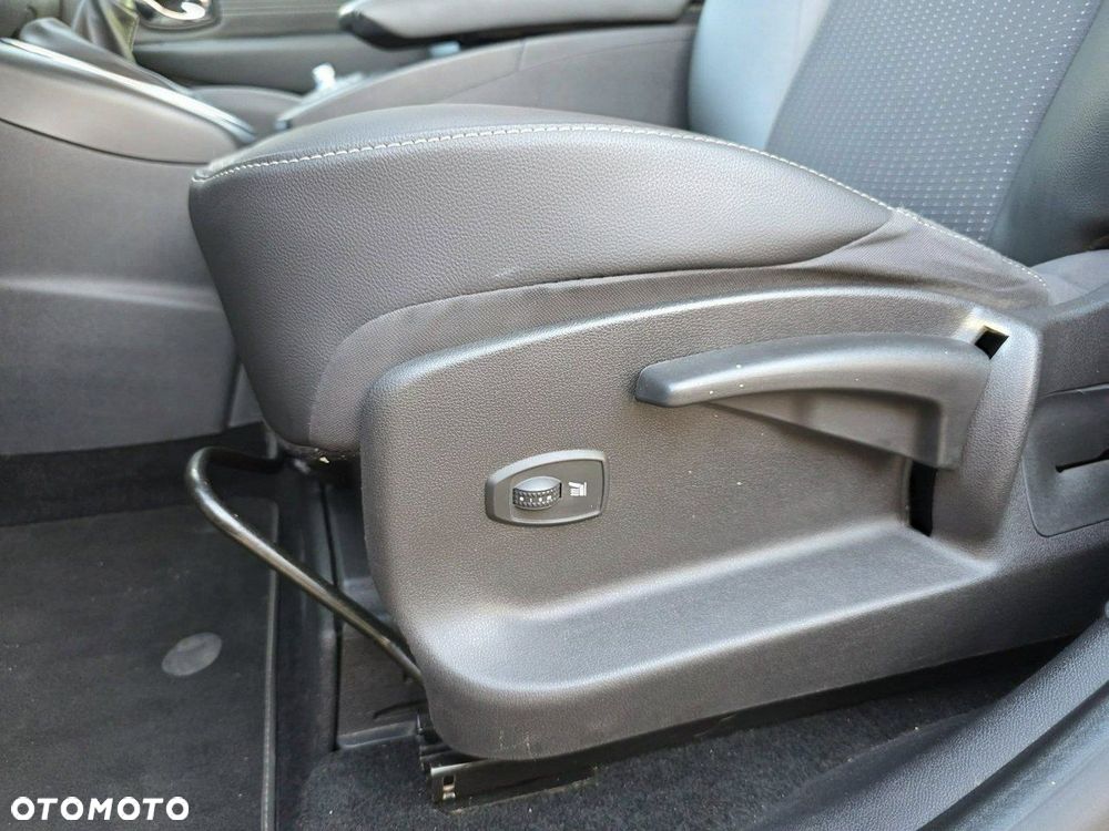 Renault Scenic 1.4 16V TCE Bose Edition - 7