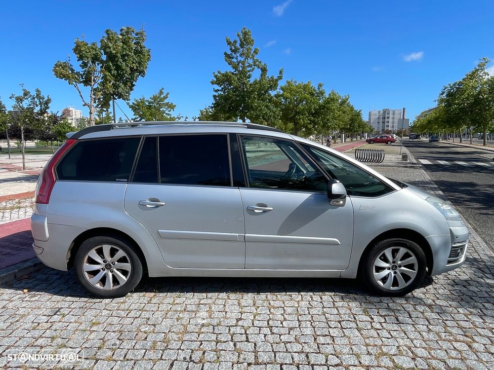 Citroën C4 Grand Picasso 1.6 HDi FAP 7L ESG6 Exclusive - 3