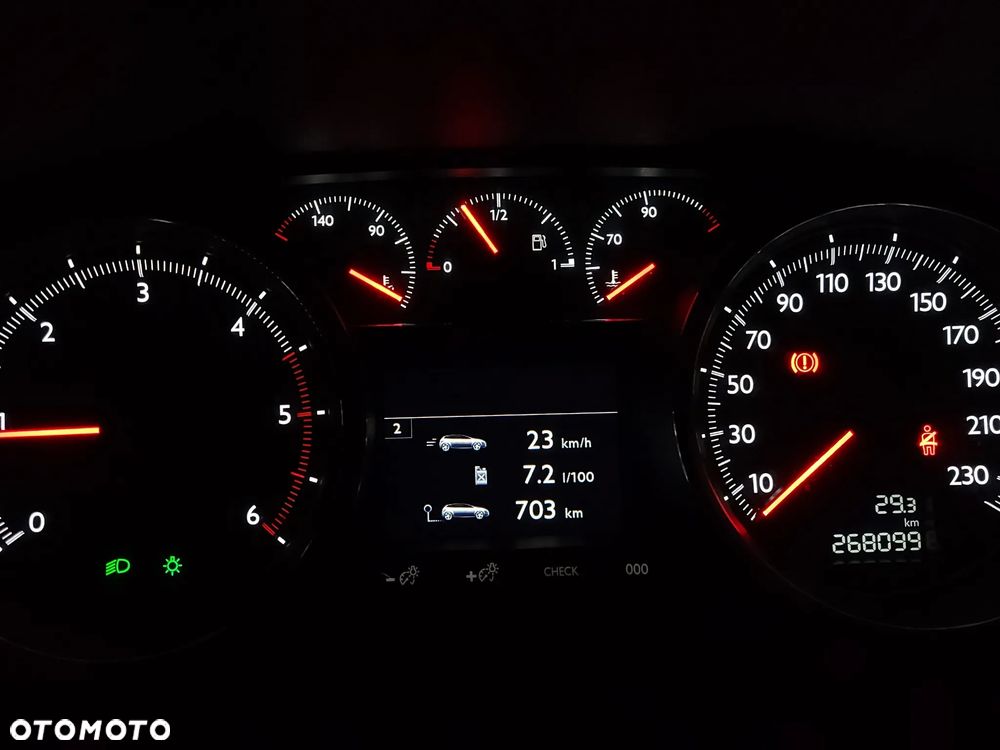 Peugeot 508 HDi FAP 165 Allure - 10