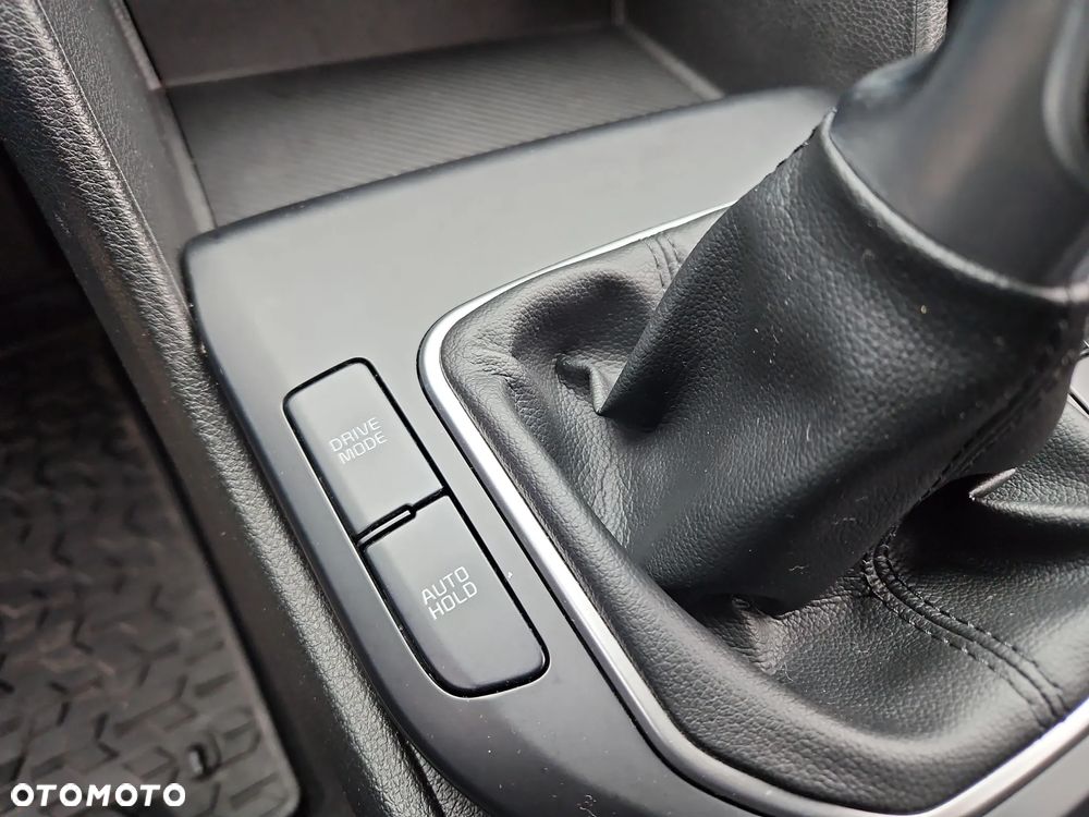 Kia Sportage 1.6 T-GDI M 2WD - 23