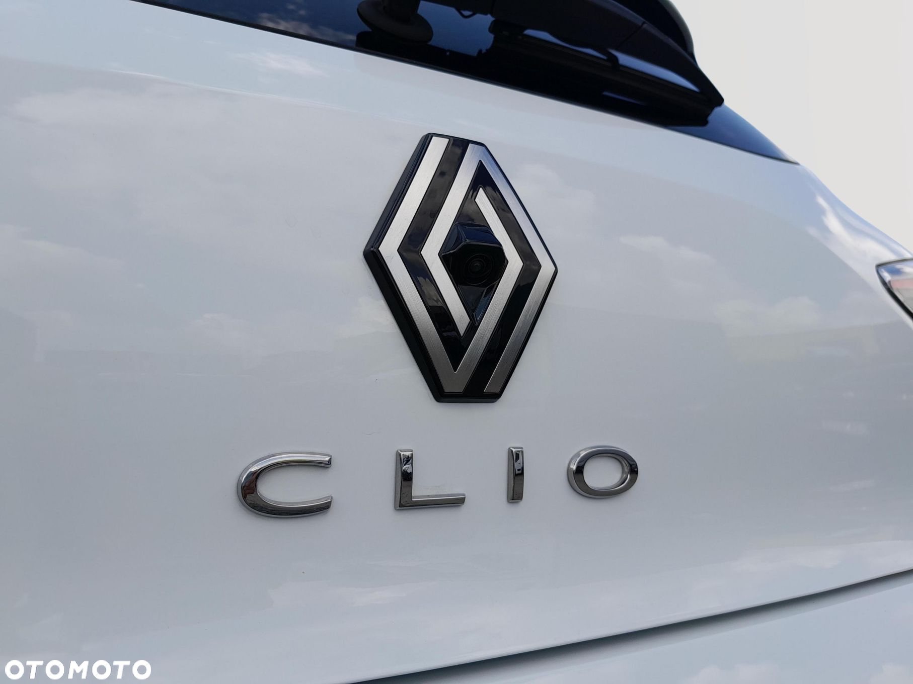 Renault Clio - 19