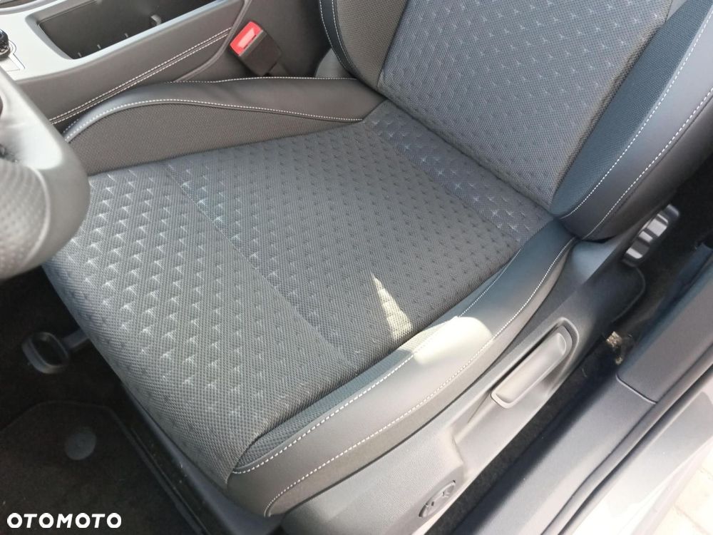 Volkswagen T-Roc - 20