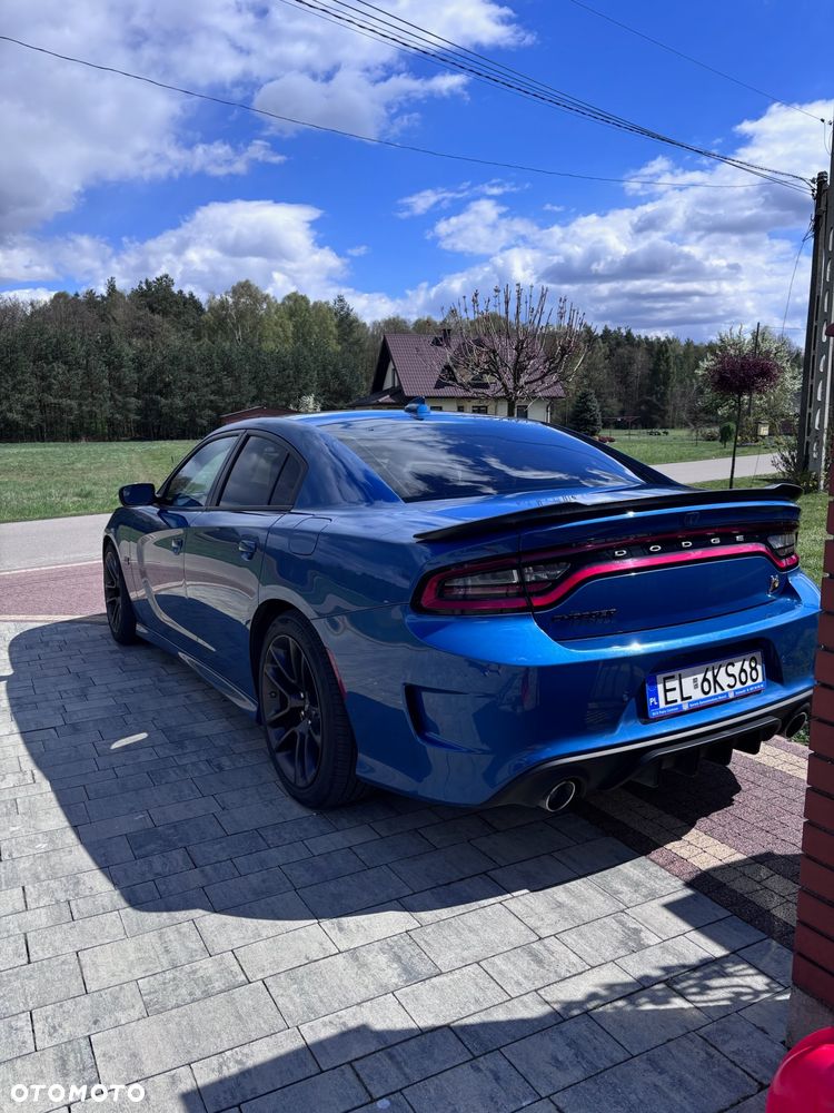 Dodge Charger 6.4 Scat Pack - 6