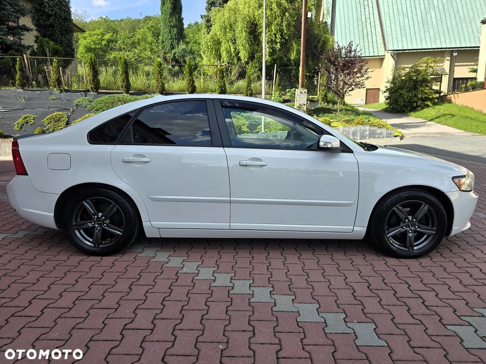 Volvo S40 1.8 Momentum - 9