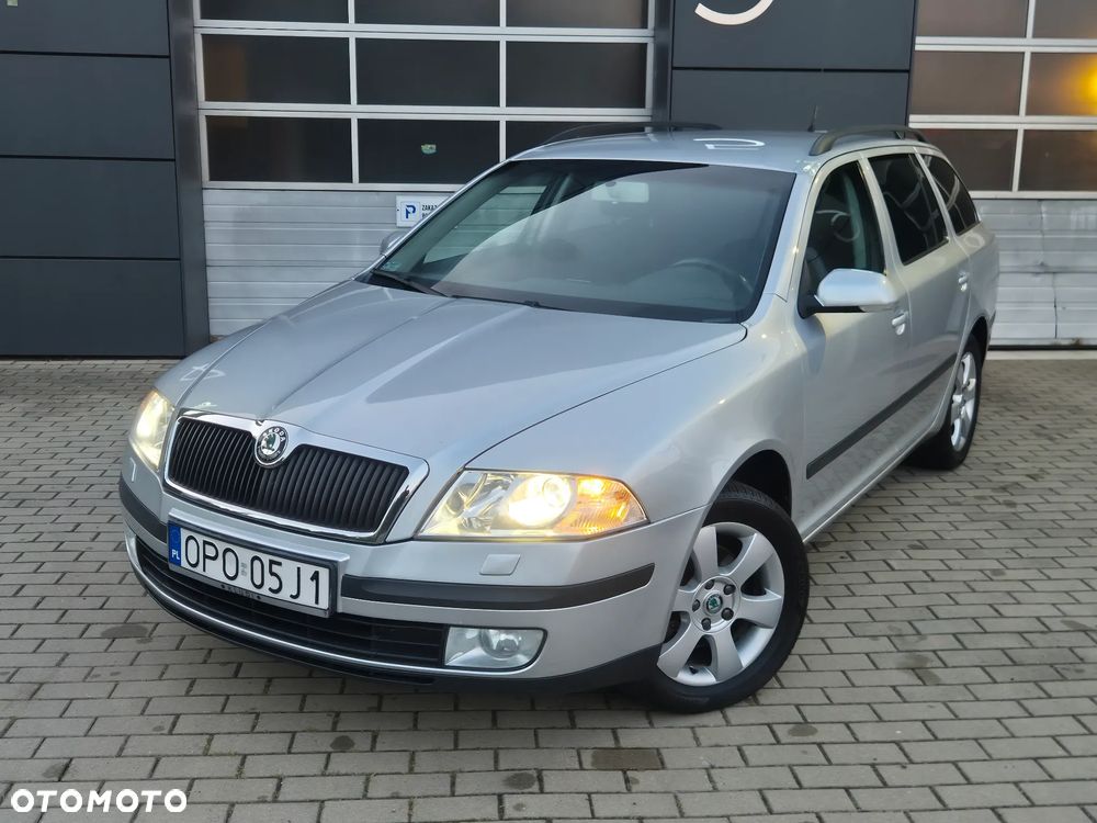 Skoda Octavia 2.0 TDI Elegance DSG - 3