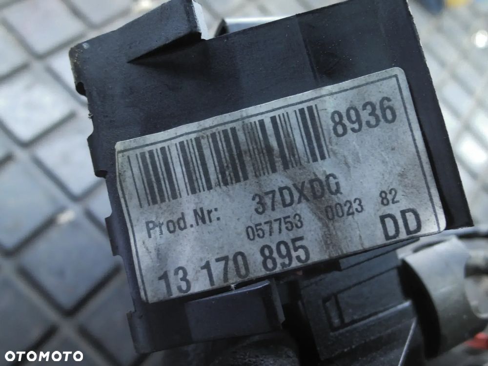 SKRZYNKA BEZPIECZNIKÓW OPEL SIGNUM 13170895 + WTYCZKI INSTALACJA - 3