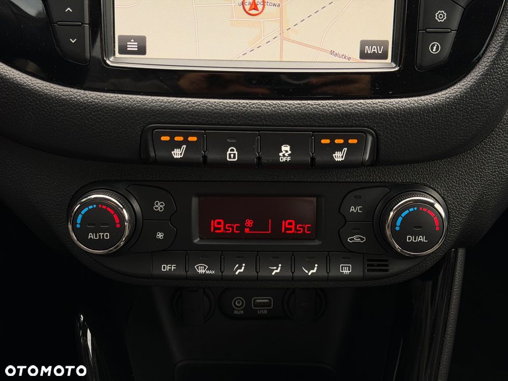 Kia Ceed 1.6 GDI Dream-Team Edition - 16