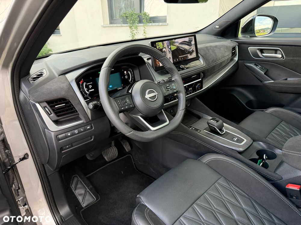 Nissan Qashqai 1.3 DIG-T MHEV Xtronic Tekna+ - 14