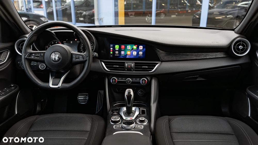 Alfa Romeo Giulia 2.0 Turbo Super - 25