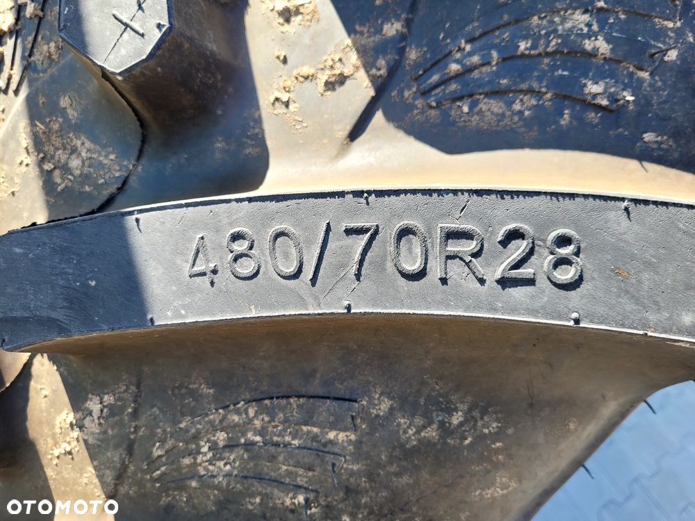 Claas ARION 640 CIS z ładowaczem FL 150 - 31