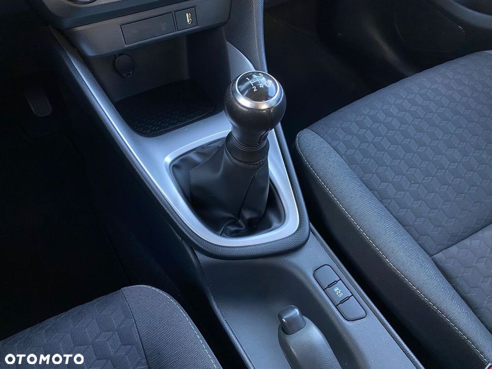Toyota Yaris 1.0 Comfort - 19