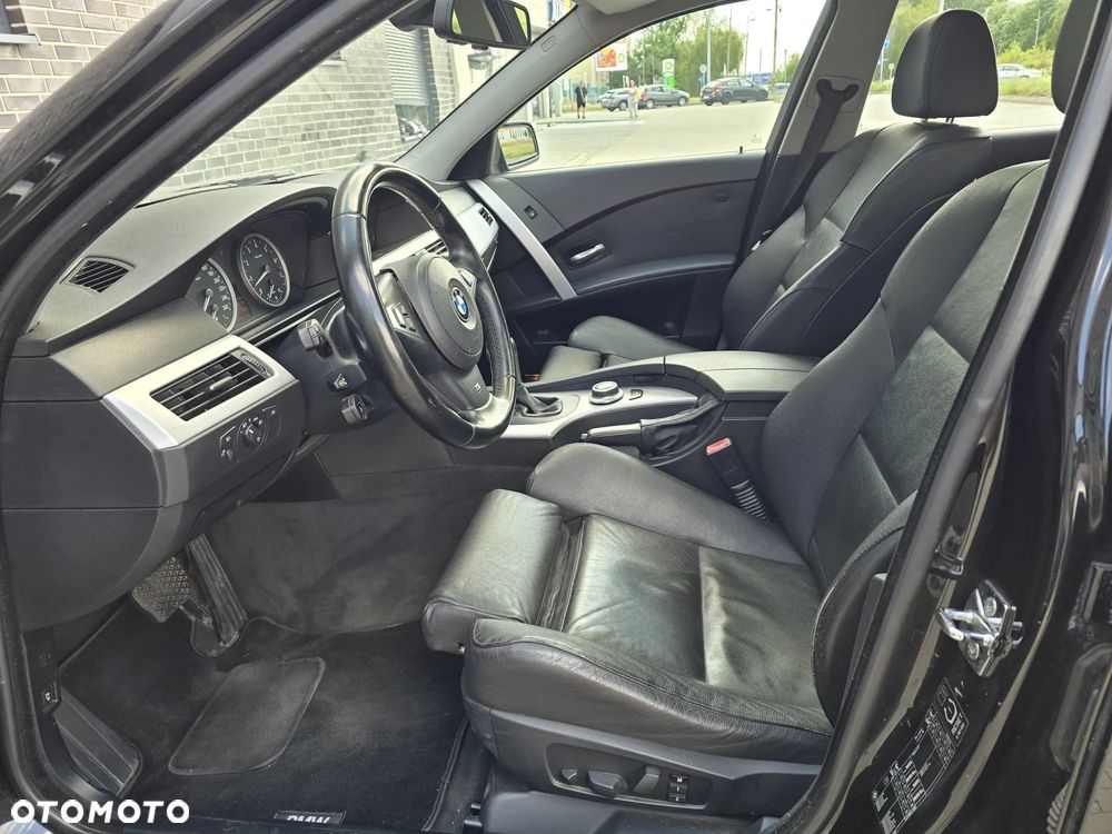 BMW Seria 5 525i - 19