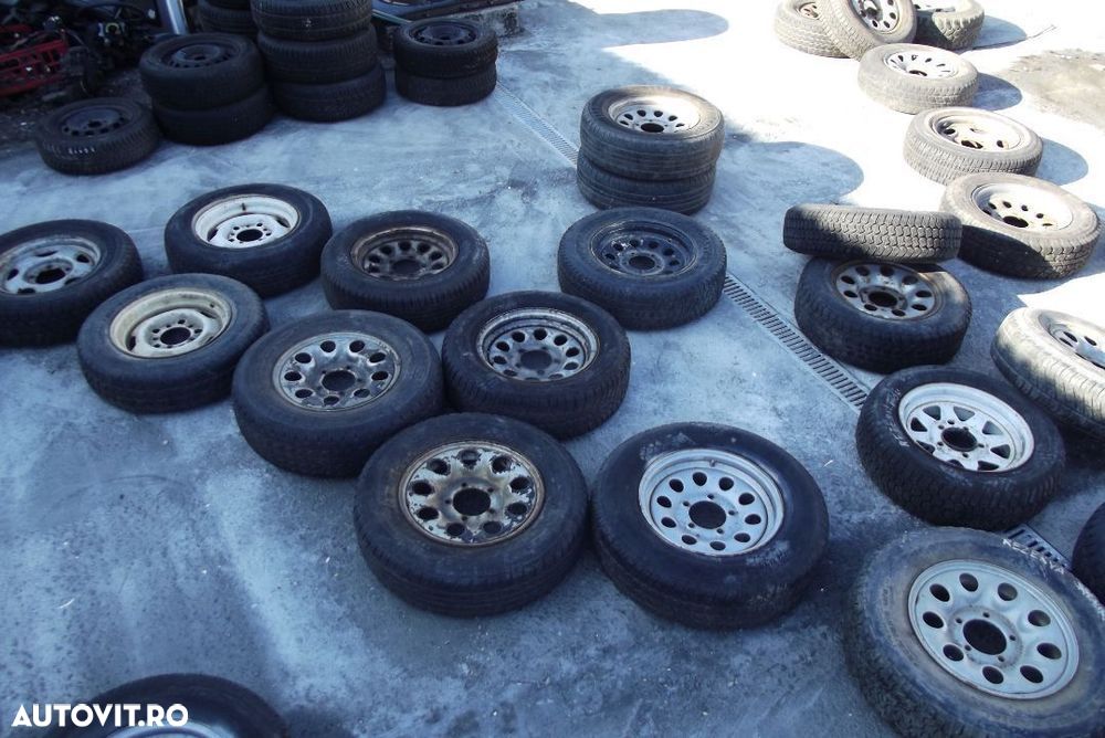 Roata rezerva Suzuki samurai vitara jimny feroza lada niva de la 150 - 1