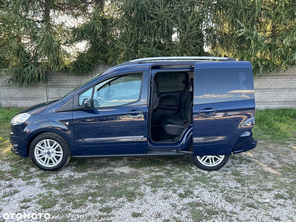 Ford Tourneo Courier 1.0 EcoBoost Ambiente - 27
