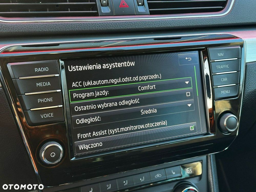 Skoda Superb 2.0 TDI Ambition - 26