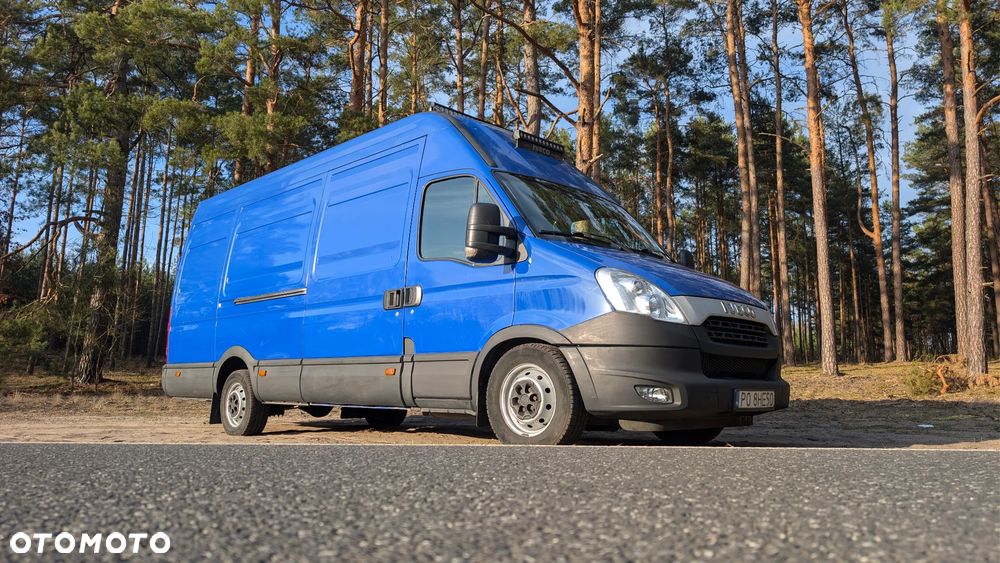 Iveco DAILY - 12