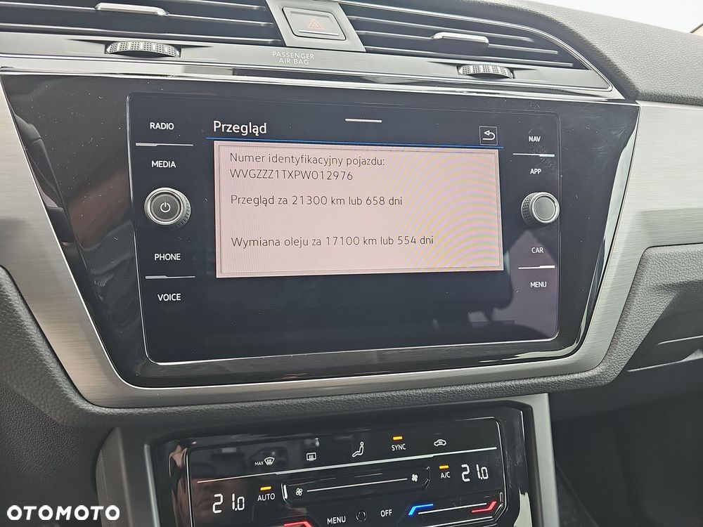 Volkswagen Touran 2.0 TDI BMT Comfortline DSG - 20