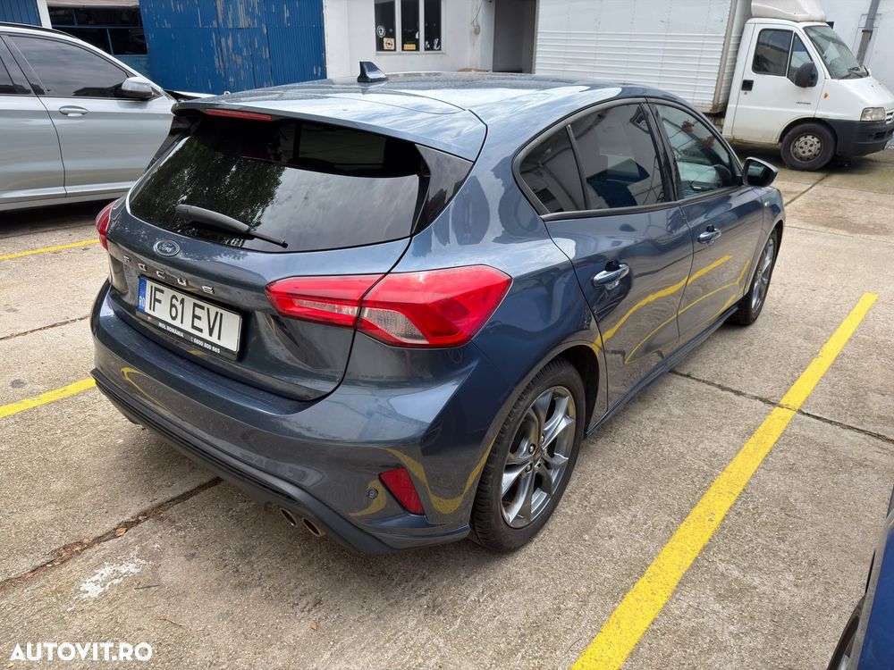 FORD Focus 2020 — imagine 7